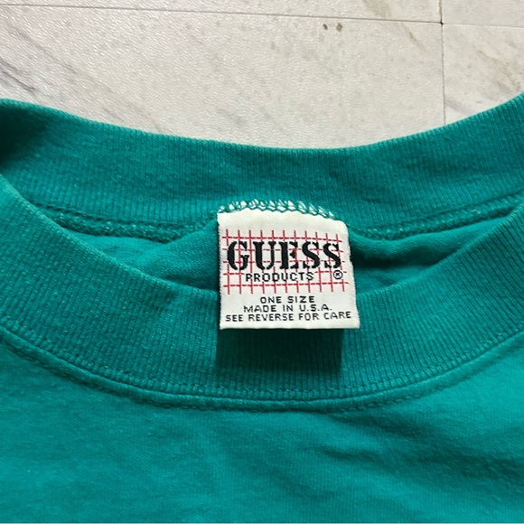 Vintage 90s Guess single stitch Teal Graphic Men's T-Shirt - Picture 3 of 4